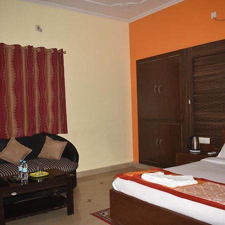 Sakura House Hotel Bodh-Gajá Kültér fotó