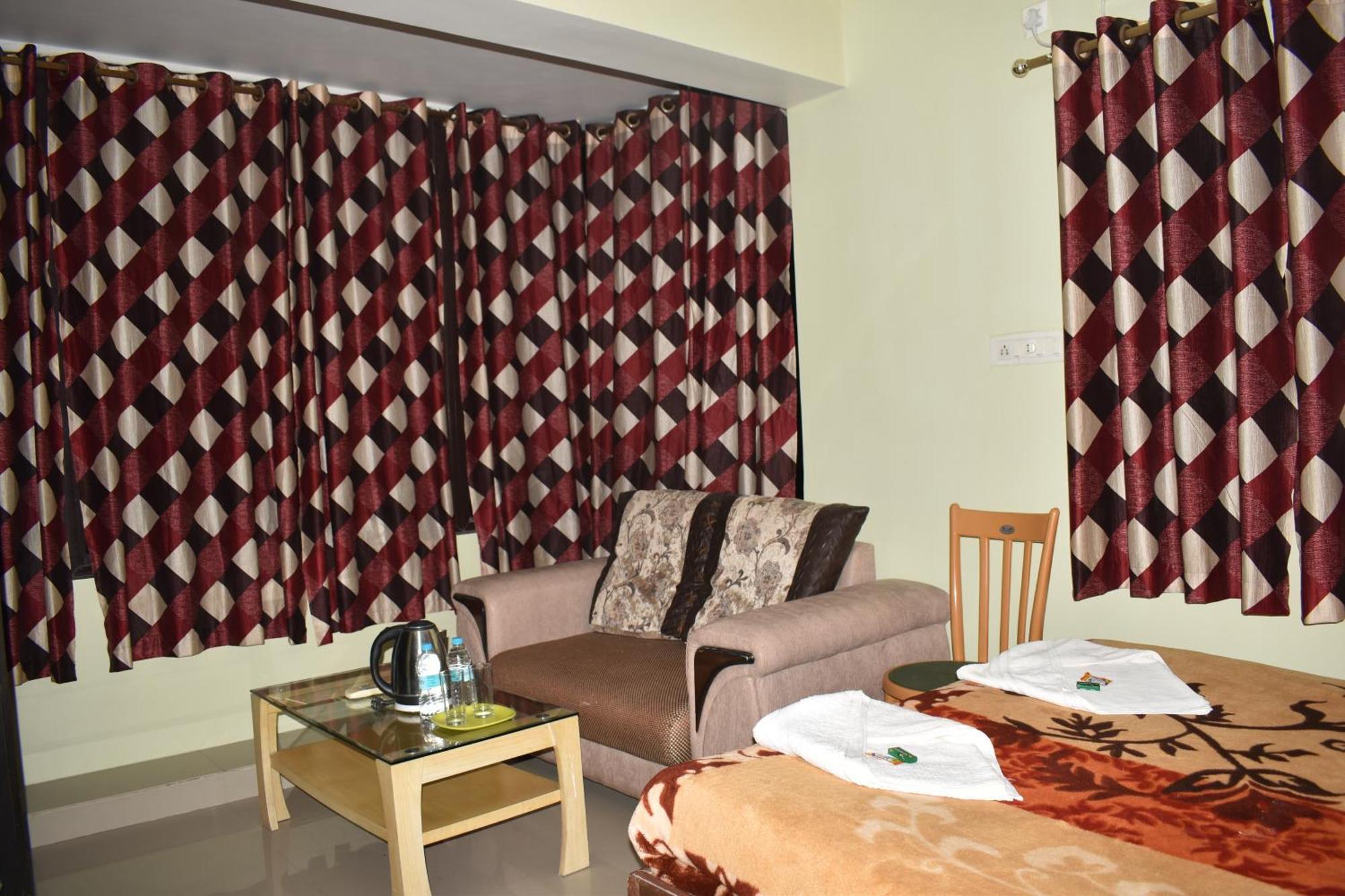 Sakura House Hotel Bodh-Gajá Kültér fotó